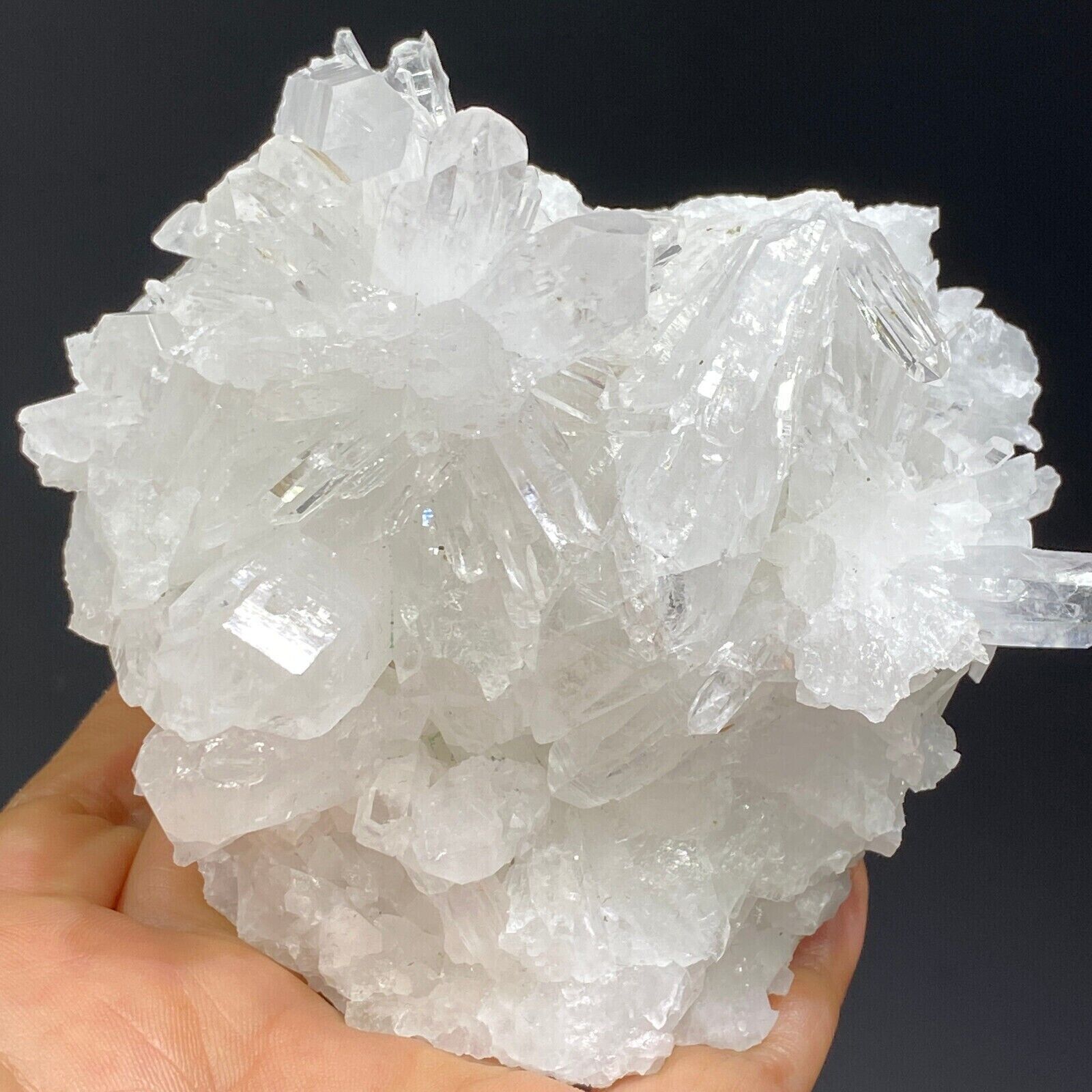 281g Natural White Transparent Chrysanthemum Crystal Cluster Mineral Specimen