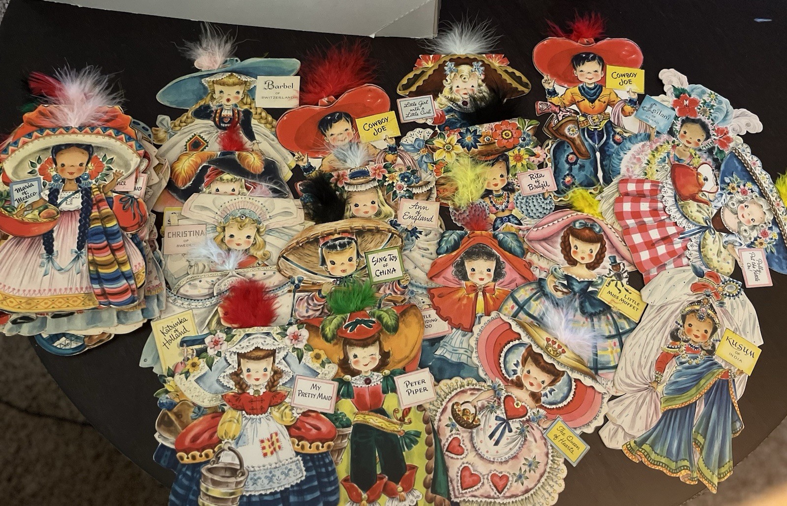 MEGA LOT 35 Vtg 1940s Hallmark Paper Doll Cards 1949 MGM Little Women