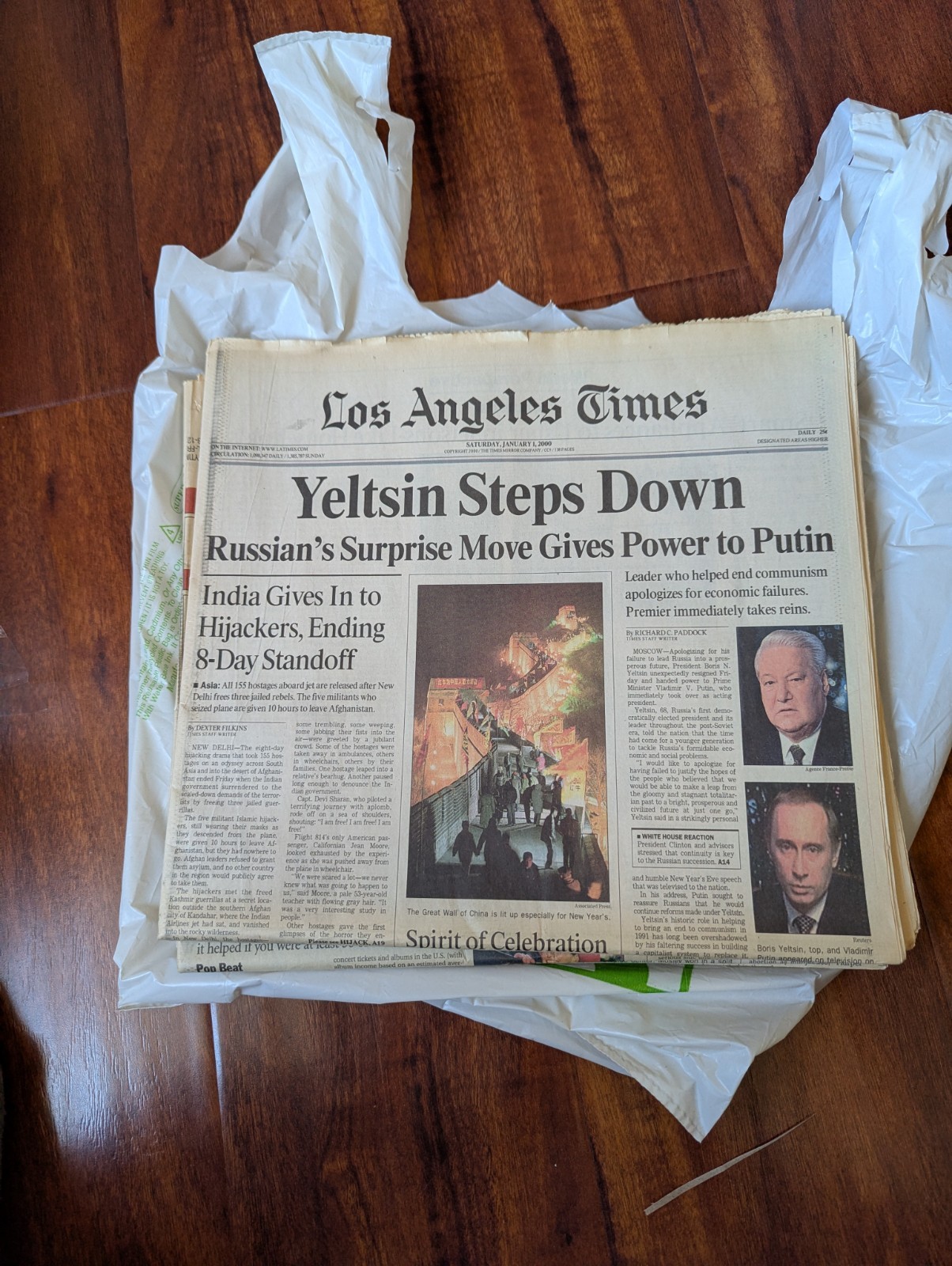  Y2K January 1 2000  Los Angeles Times 1/1/2000 Yeltsin Steps Down, India hijack