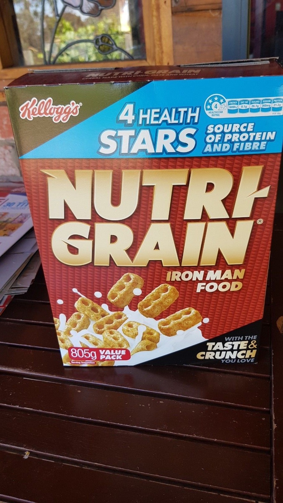 KELLOGGS NUTRI GRAIN CEREAL BOX 805g Value Pack (empty) KELLOGGS NUTRI GRAIN CEREAL BOX 805g Value Pack (empty)