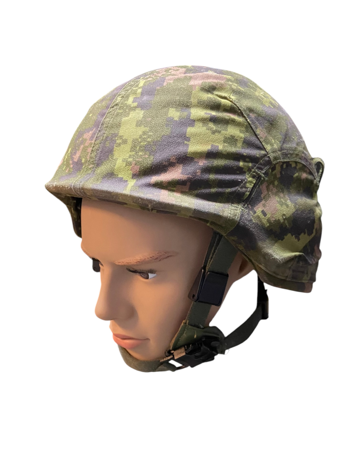 Canadian Armed Forces CG634 Helmet W/CADPAT Helmet Cover - Size Large