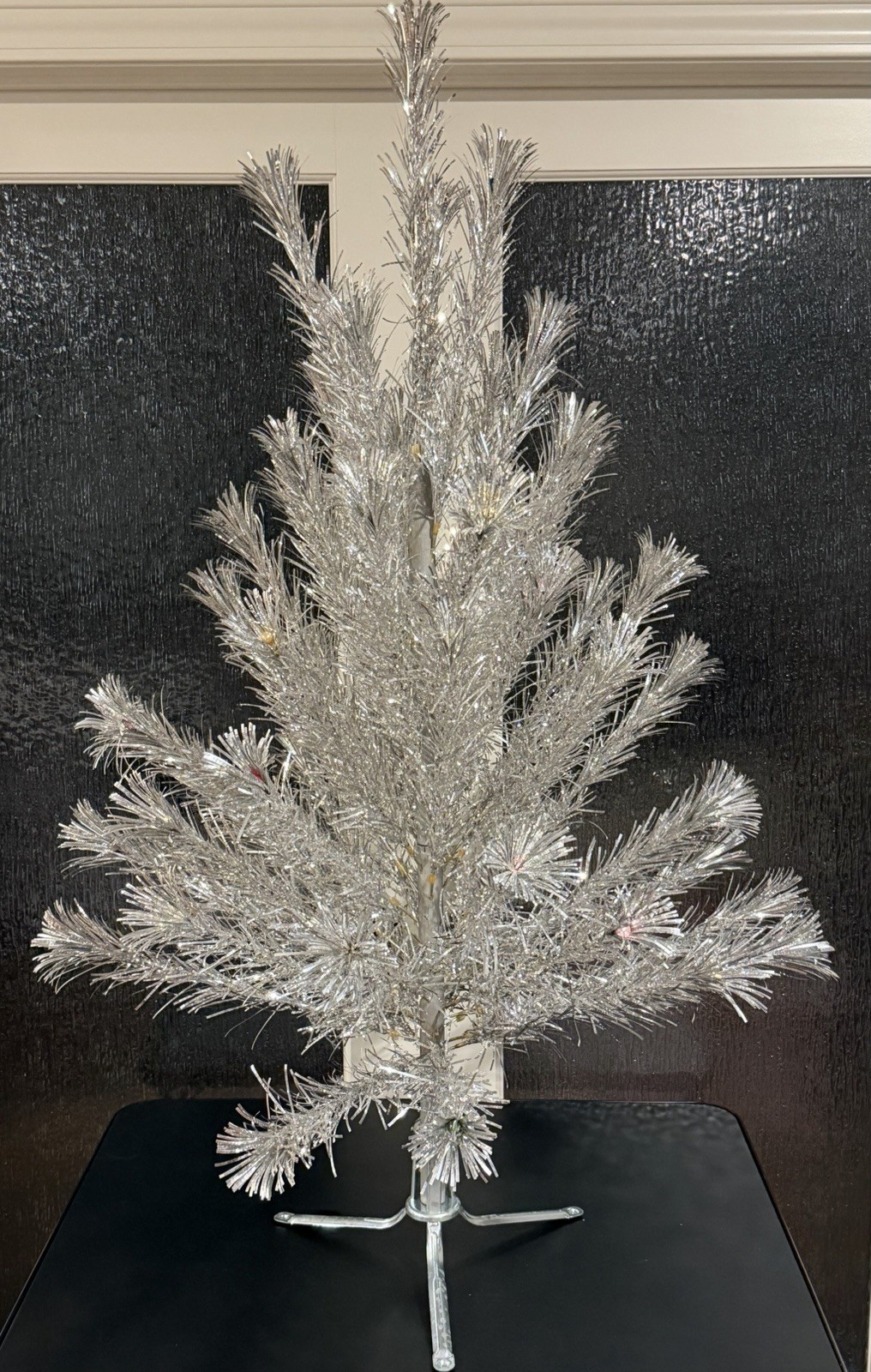 Vintage Peco Deluxe 4 Foot Silver Aluminum Christmas Tree Vintage Peco Deluxe 4 Foot Silver Aluminum Christmas Tree