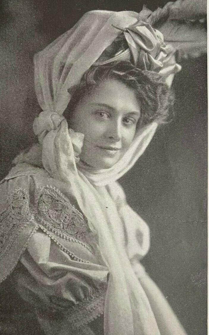 1907 Vintage Magazine Illustration Actress Helen Hale in A Yankee Tourist