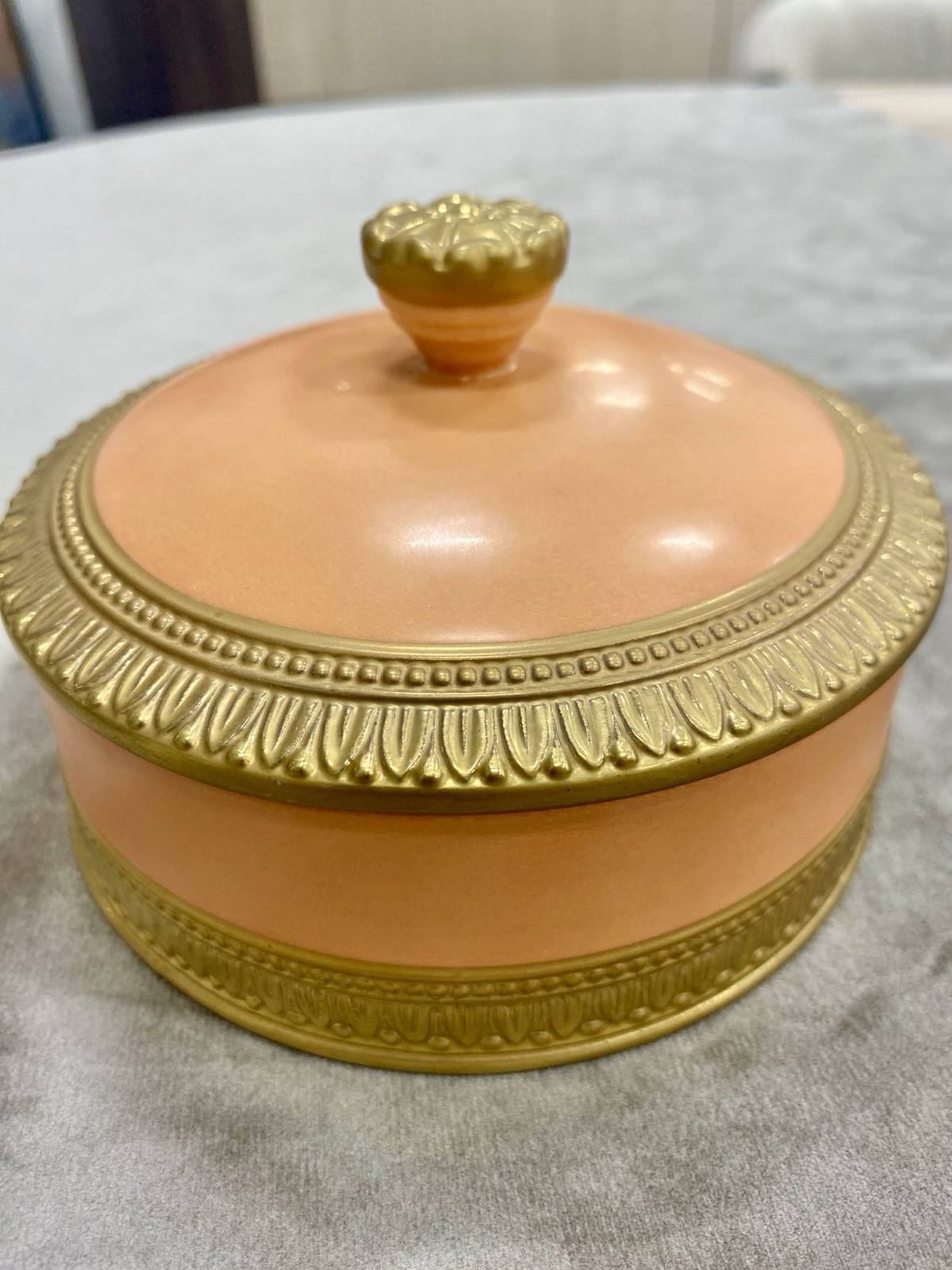Agostinelli Lidded Dish Peach Ceramic Gold Trim Trinket Box NOS Vintage Vanity