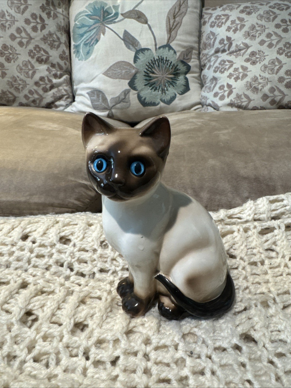 Antique SIAMESE CAT Enesco Figurine GORGEOUS CUTE Blue Eyes #1 Antique SIAMESE CAT Enesco Figurine GORGEOUS CUTE Blue Eyes #1