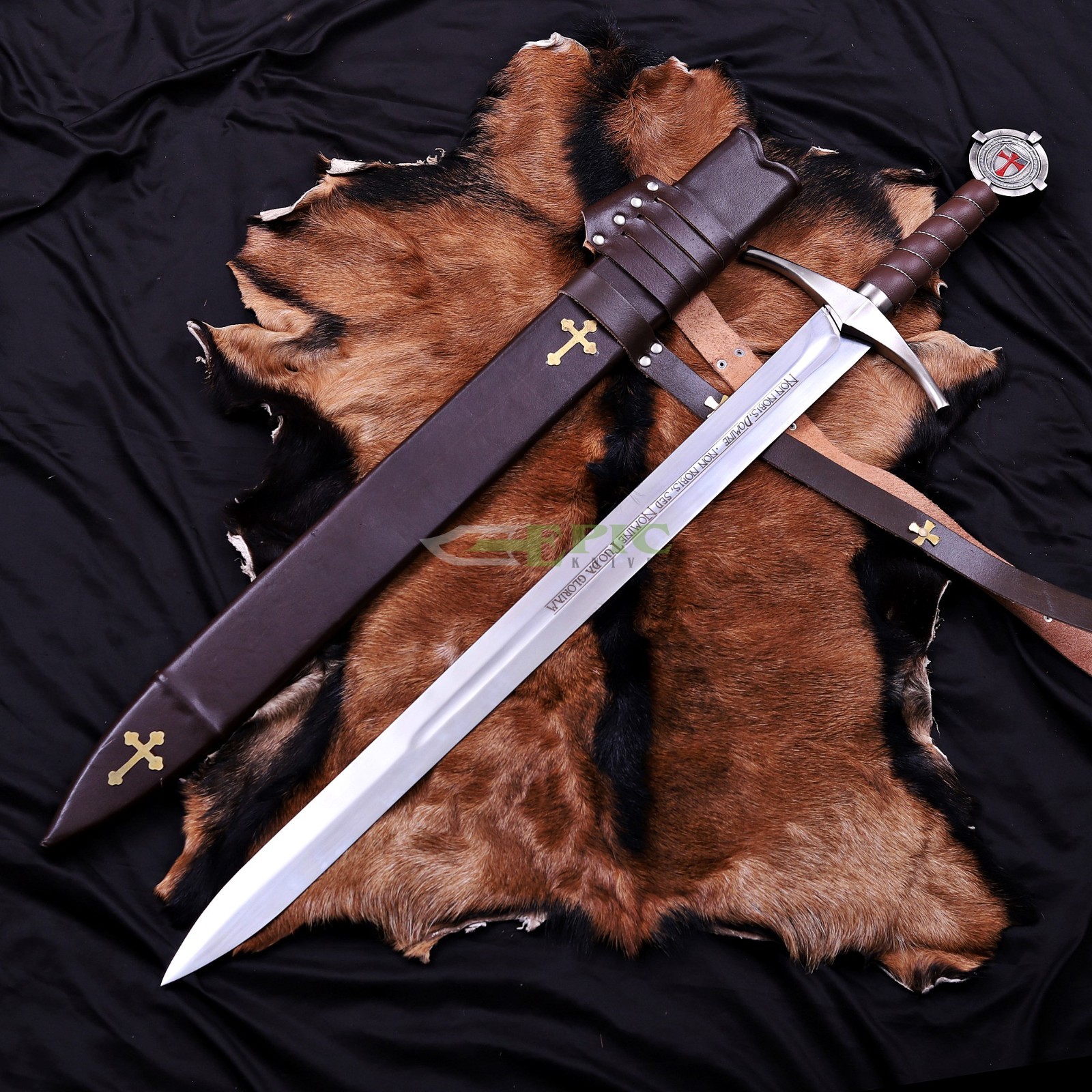 The Accolade Sword of Knights Templar Handmade Collectible Sword Wall Décor