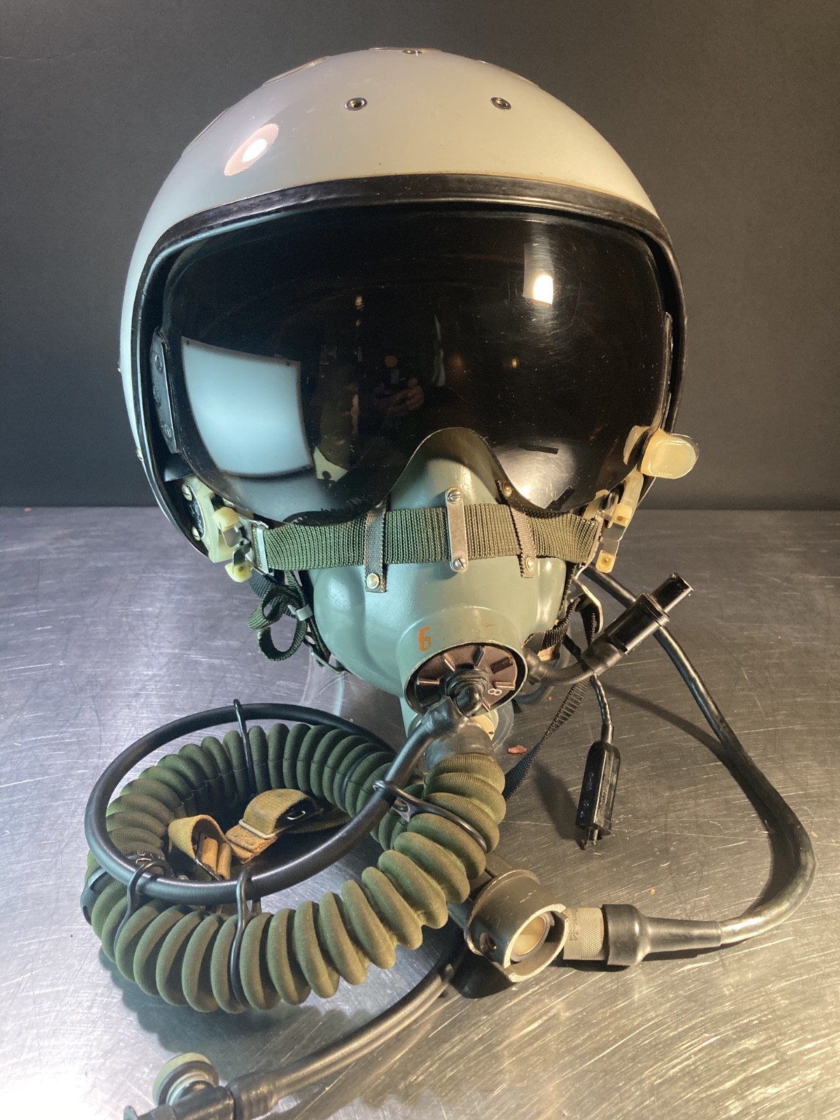 Original Russian ZSh-7A Fighter Pilot Helmet w/ KM-34D Oxygen Mask Mig/Sukhoi Original Russian ZSh-7A Fighter Pilot Helmet w/ KM-34D Oxygen Mask Mig/Sukhoi