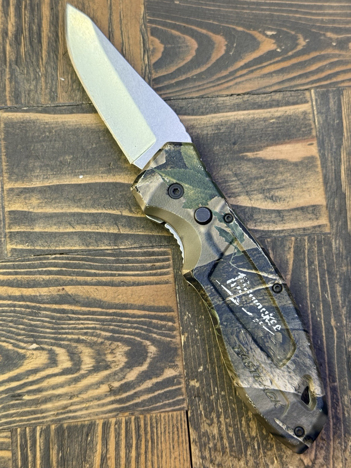 Milwaukee Fastback Folding Knife Model 48-22-1990 Camo Used