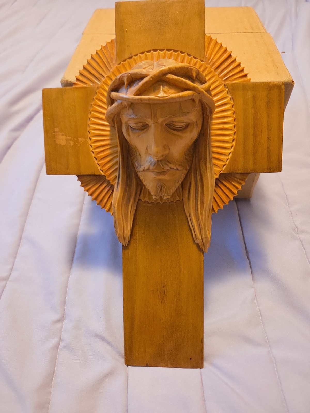 Vintage Jesus Christ Head on Cross Wood Wall Hanging 13 Vintage Jesus Christ Head on Cross Wood Wall Hanging 13