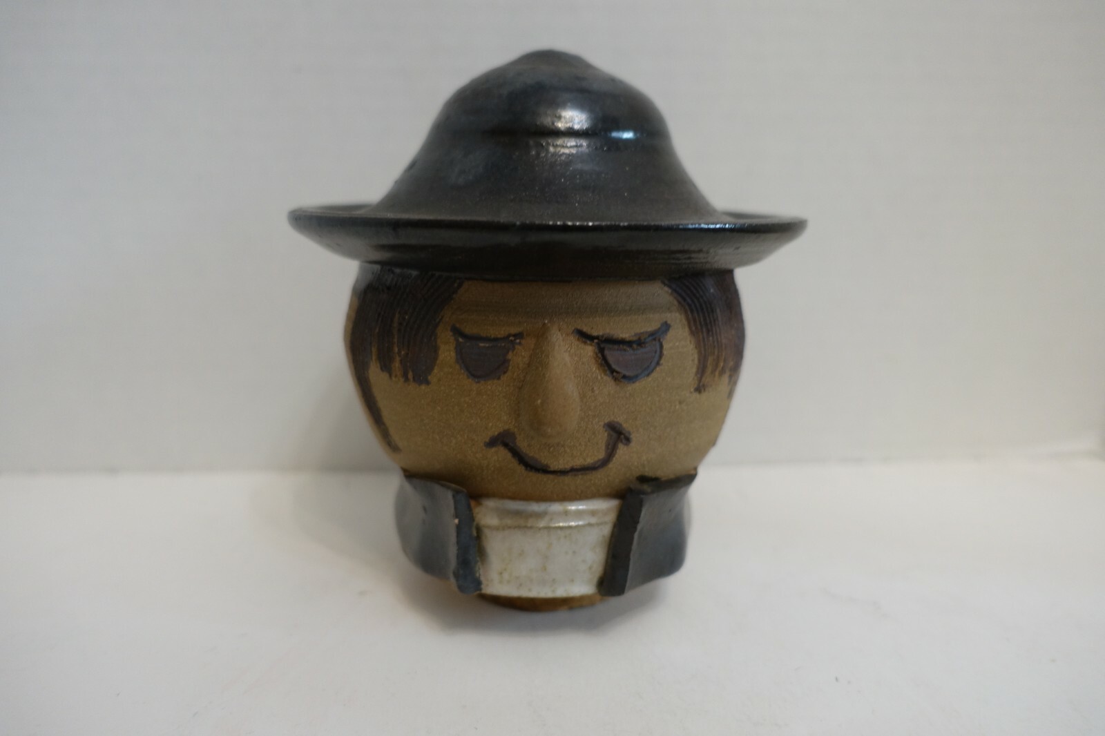 3R5 ART POTTERY BANK, FIGURAL HEAD OF MAN IN BLACK HAT 6\