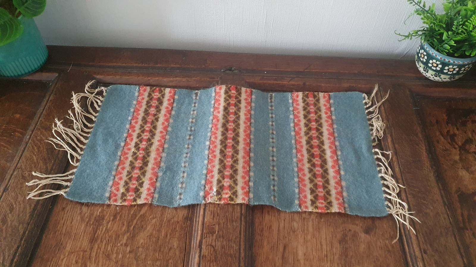 Handmade Vintage Unique 100% Wool small table Cloth Mat Handmade Vintage Unique 100% Wool small table Cloth Mat