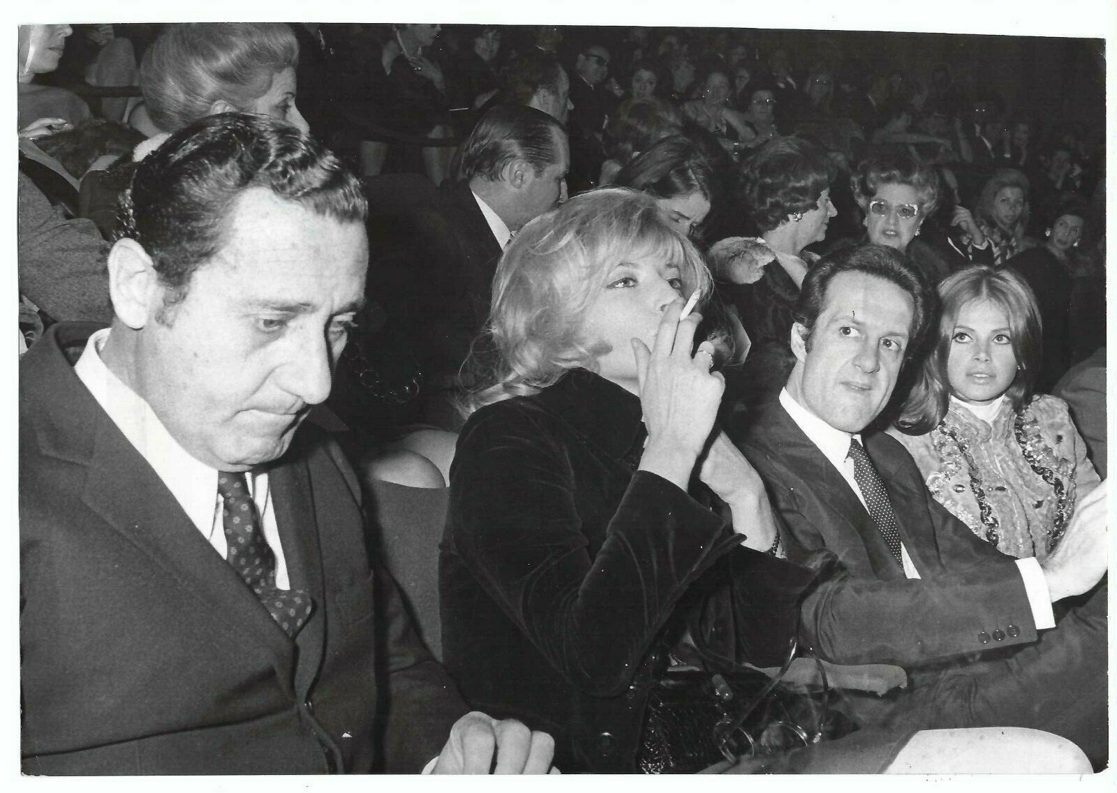 Alberto Sordi, Monica Vitti , Britt Ekland VTG 1969 ORIGINAL STUNNING PHOTO