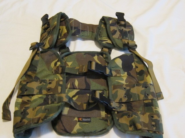 Dutch NETHERLANDS DPM Camo Load Bearing LC-1 VEST KL SEYNTEX MAAT - Size MEDIUM