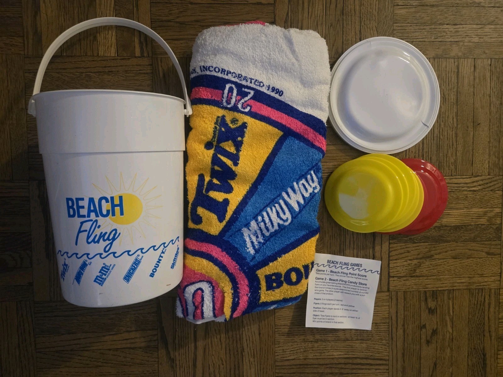 Vintage 1990 Mars Candy Brand Beach Towel, Bucket & Beach Fling Game -  Twix New