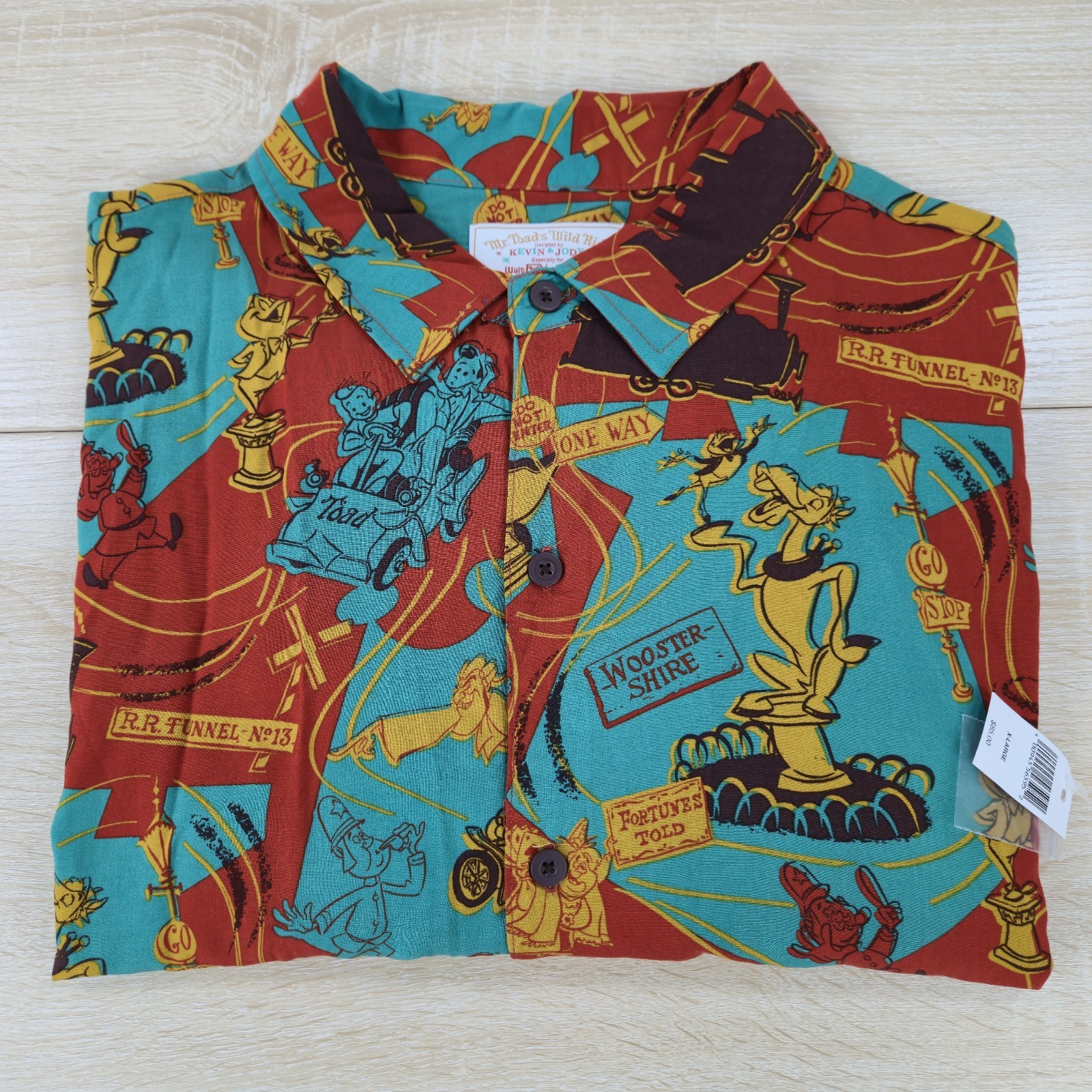 NEW Men's 2XL Disney Anniversary Kevin & Jody Mr Toad Wild Ride Hawaiian Shirt NEW Men's 2XL Disney Anniversary Kevin & Jody Mr Toad Wild Ride Hawaiian Shirt