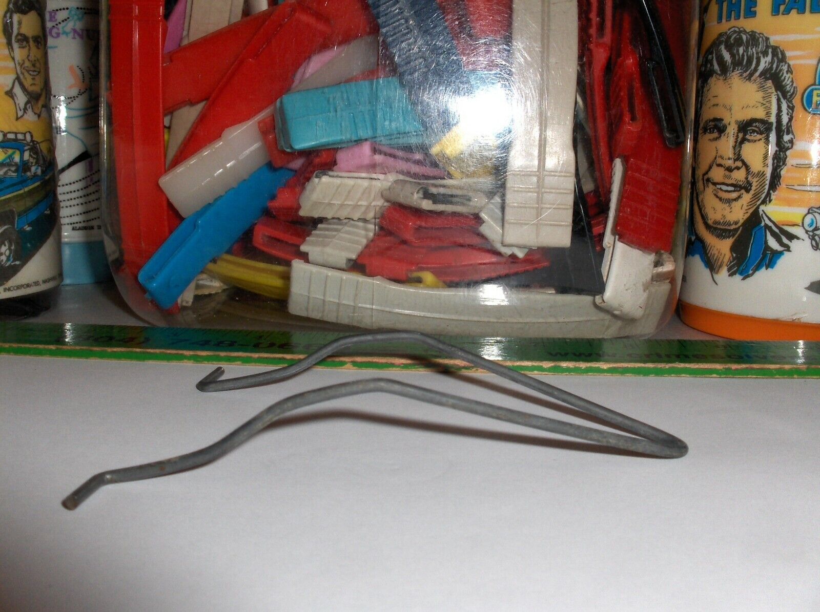 Vintage Metal Lunchbox Replacement Thermos Wire Holder.For Square Box-SHIPS FREE