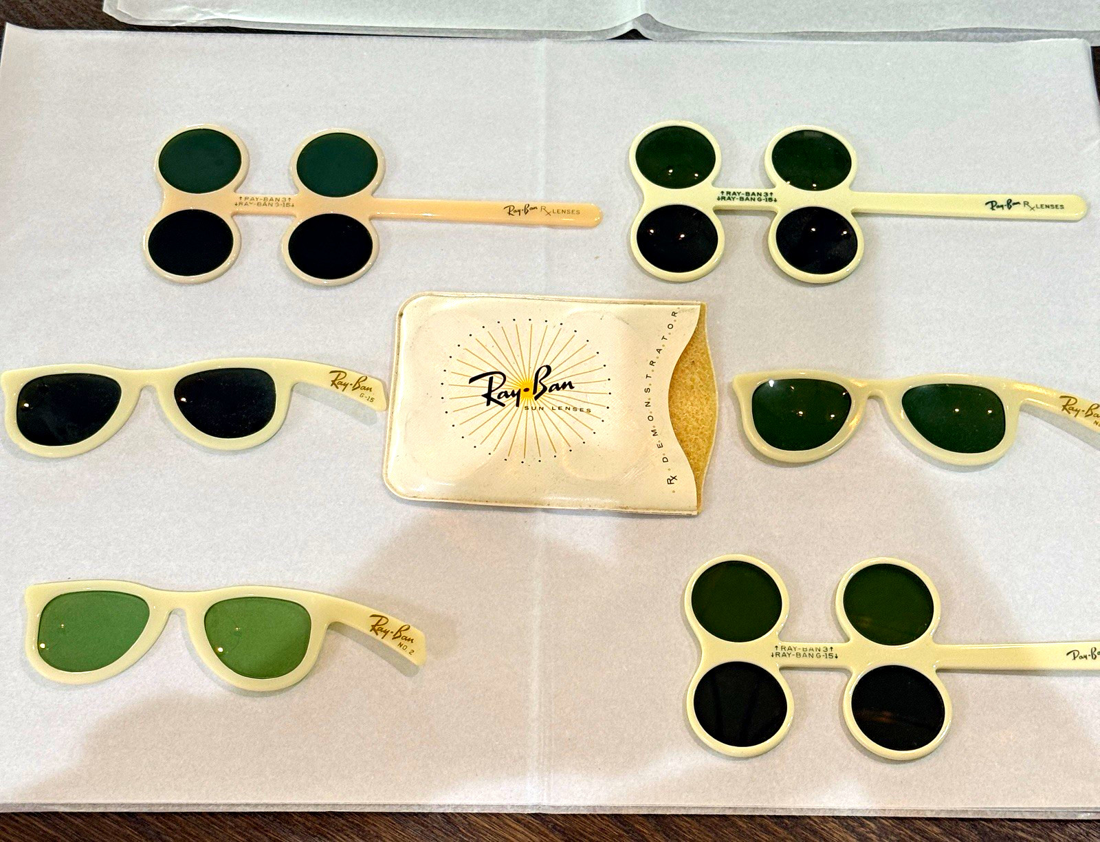  Vintage Bausch Lomb Ray Ban Rx Demonstrator Lens Tint Sample Set Lot Pouch Rare