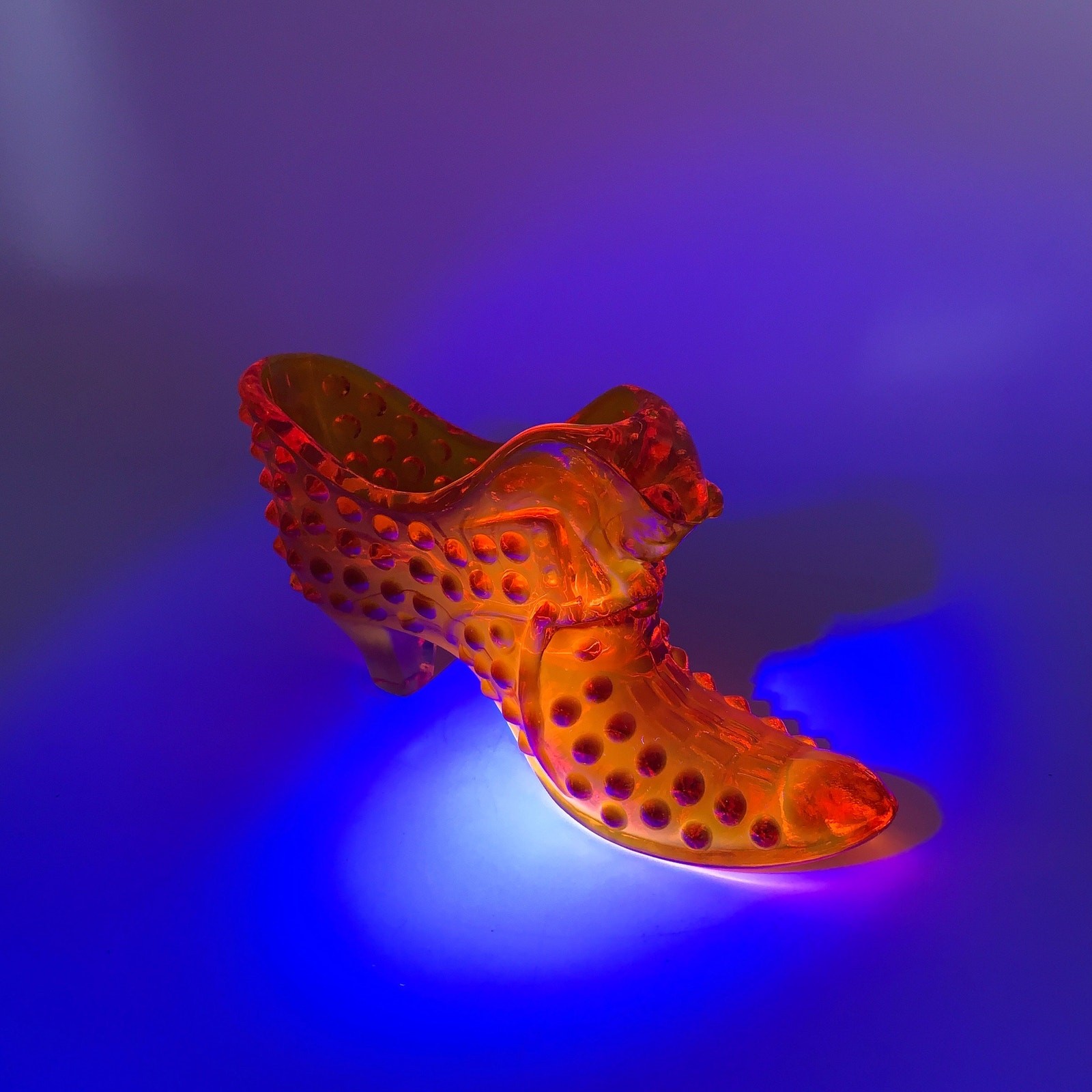 Fenton Amberina Hobnail Slipper, 3\