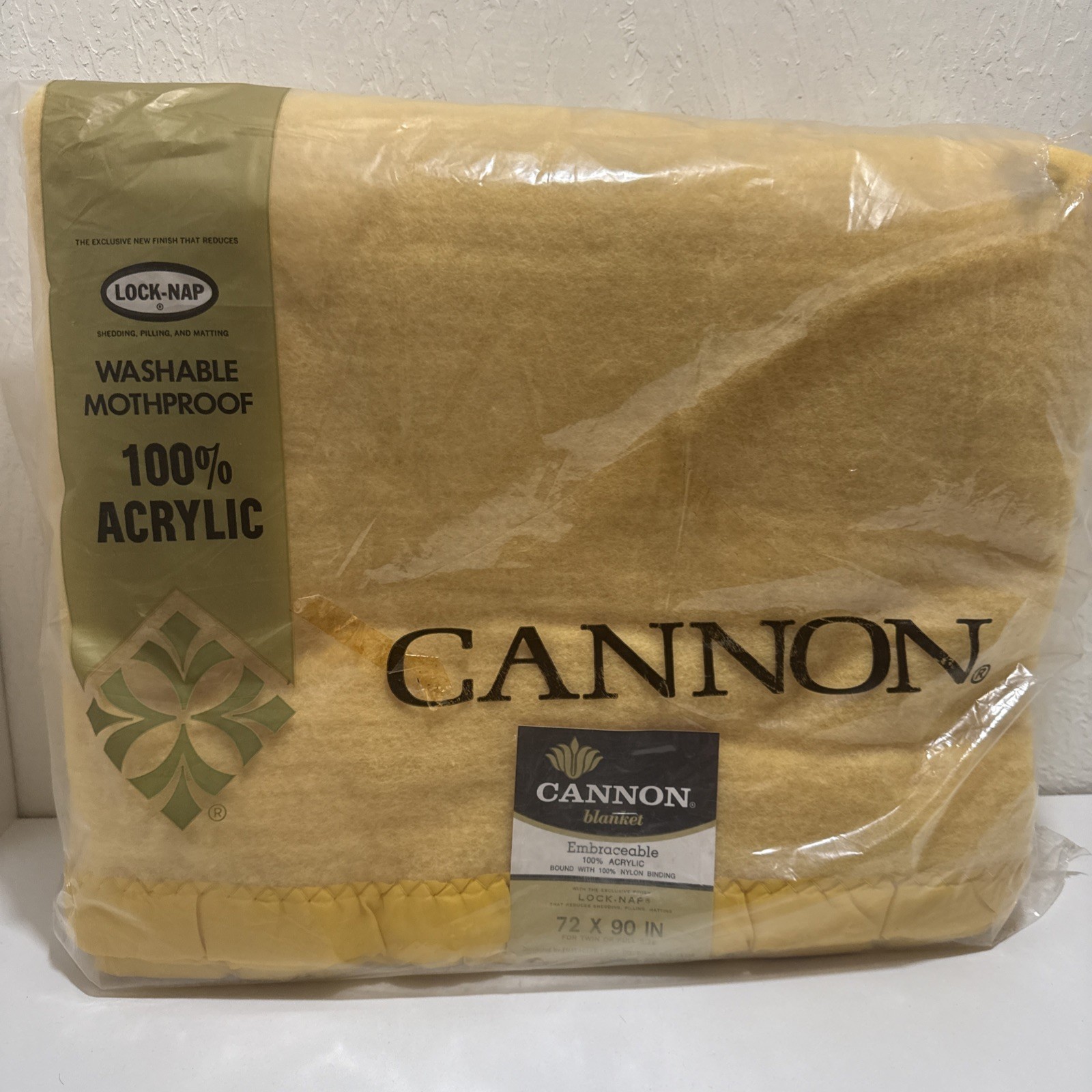 Vintage Cannon Lock-Nap Blanket Acrylic Yellow 72 X 90 USA New