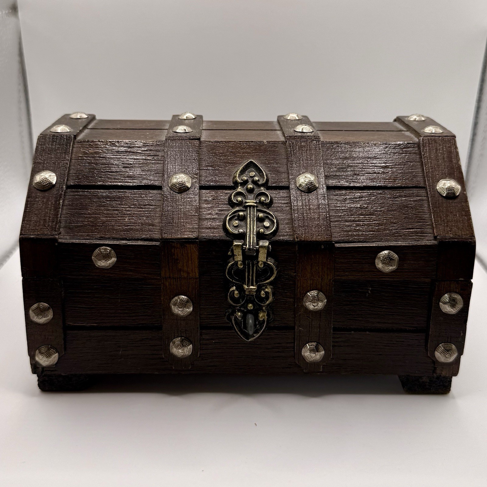 Vintage Wooden Treasure Chest Jewelry Box Trinket Keepsake Box Red Lined 7”
