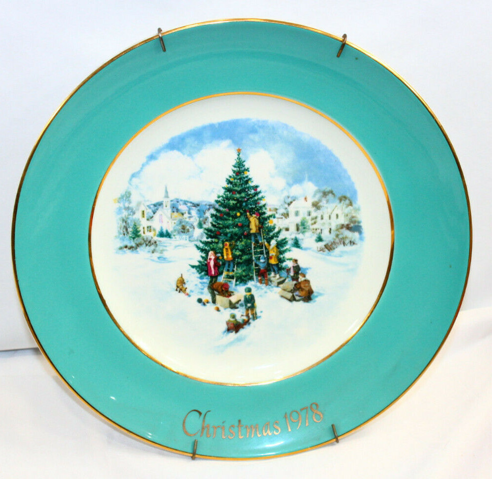 Avon 1978 Christmas Plate \