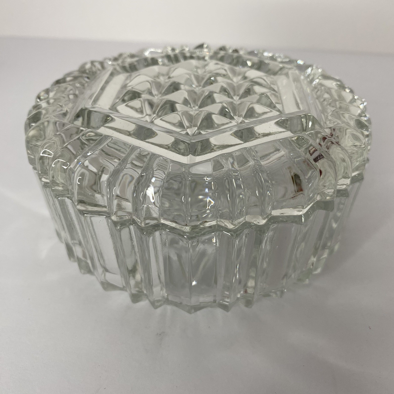 Anchor Hocking Bowl Trinket Dish with Lid Crystal Glass Covered Dish Anchor Hocking Bowl Trinket Dish with Lid Crystal Glass Covered Dish