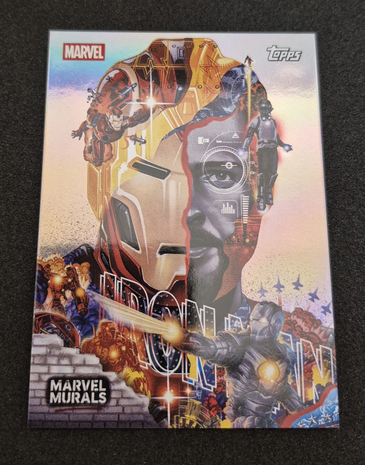 2026 Topps Marvel Neon Iron Man Marvel Murals MU-1 Art by Tristan Eaton 