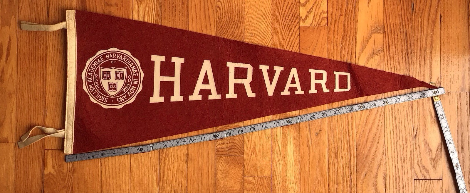 Vintage HARVARD FELT PENNANT