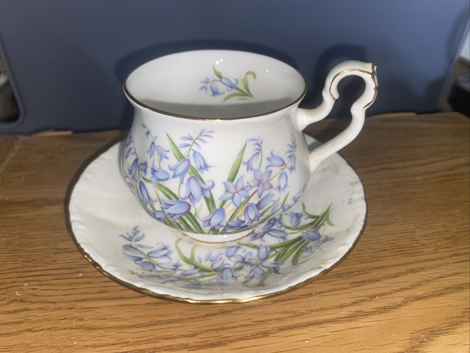 Royal Albert Sonnet Series Wordsworth Teacup And Saucer With Bell Flowers