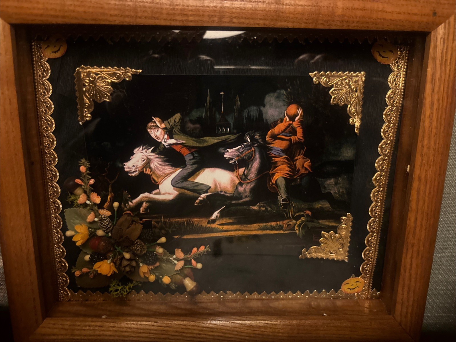 Vintage 3-D Sleepy Hollow Headless Horseman Diorama Vintage 3-D Sleepy Hollow Headless Horseman Diorama