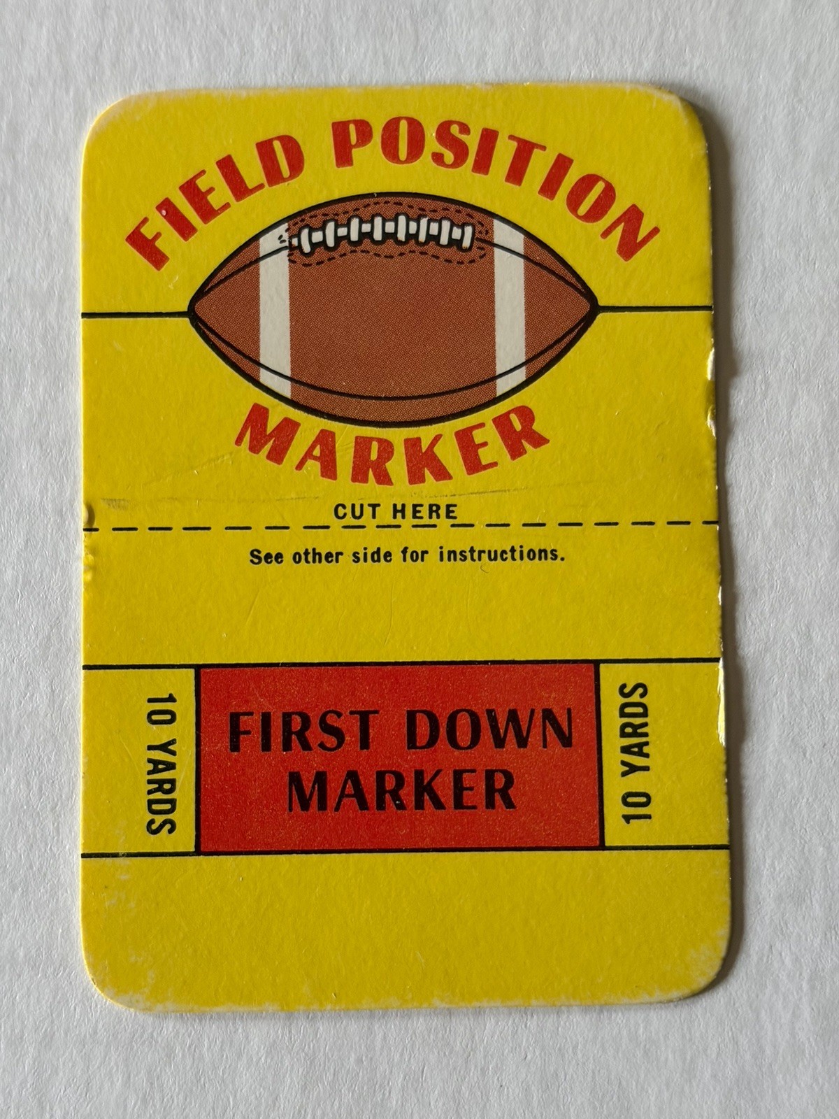 1971 Topps T.C.G. Football Field Position Marker Card First Down 10 Yard Marker