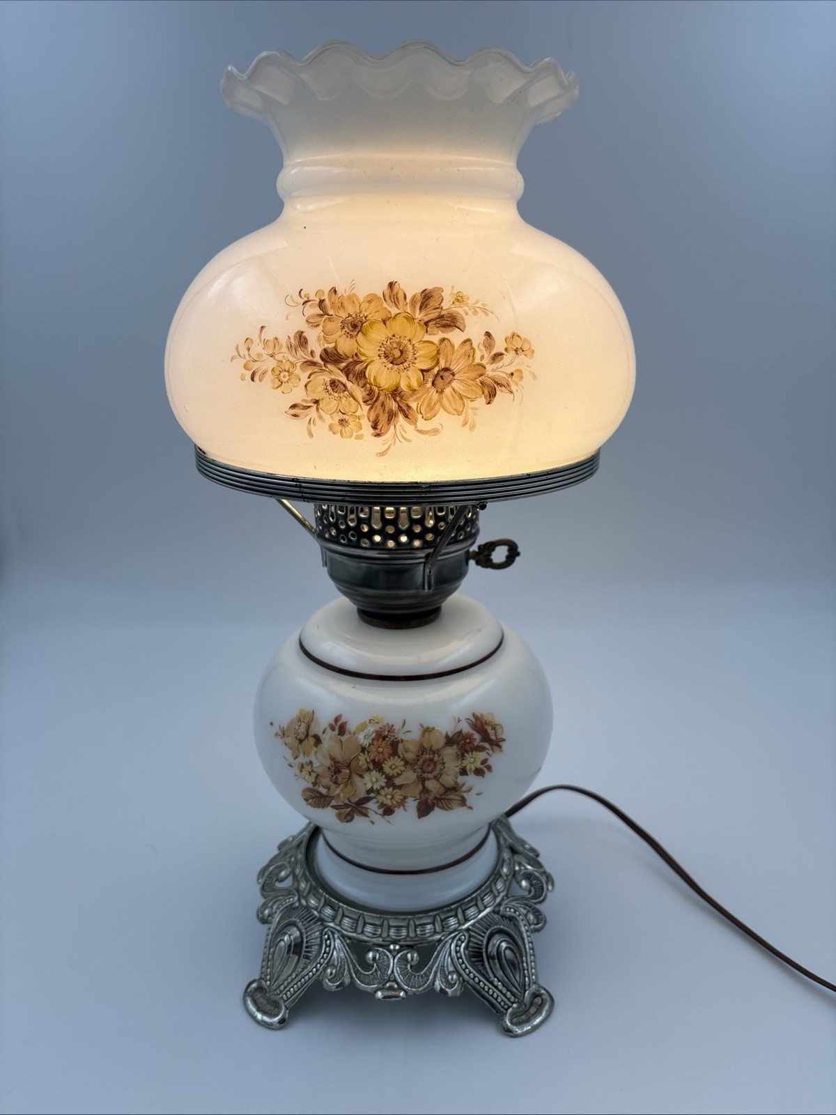 Vintage Rick Bar Sales Milk Glass Yellow Floral Hurricane 3 Way Light Table Lamp