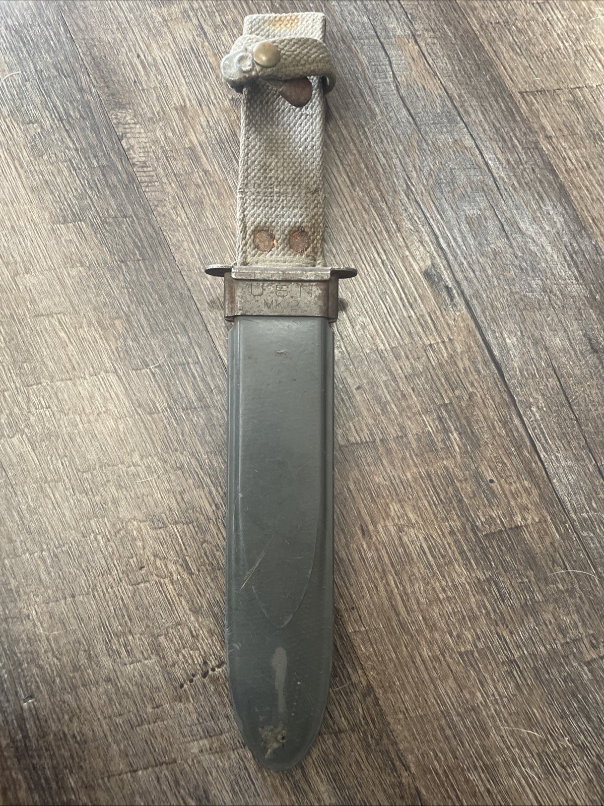 US Navy WW2 Mk. 2 Fighting Knife Gray Plastic Scabbard Vtg USN Sheath Rare