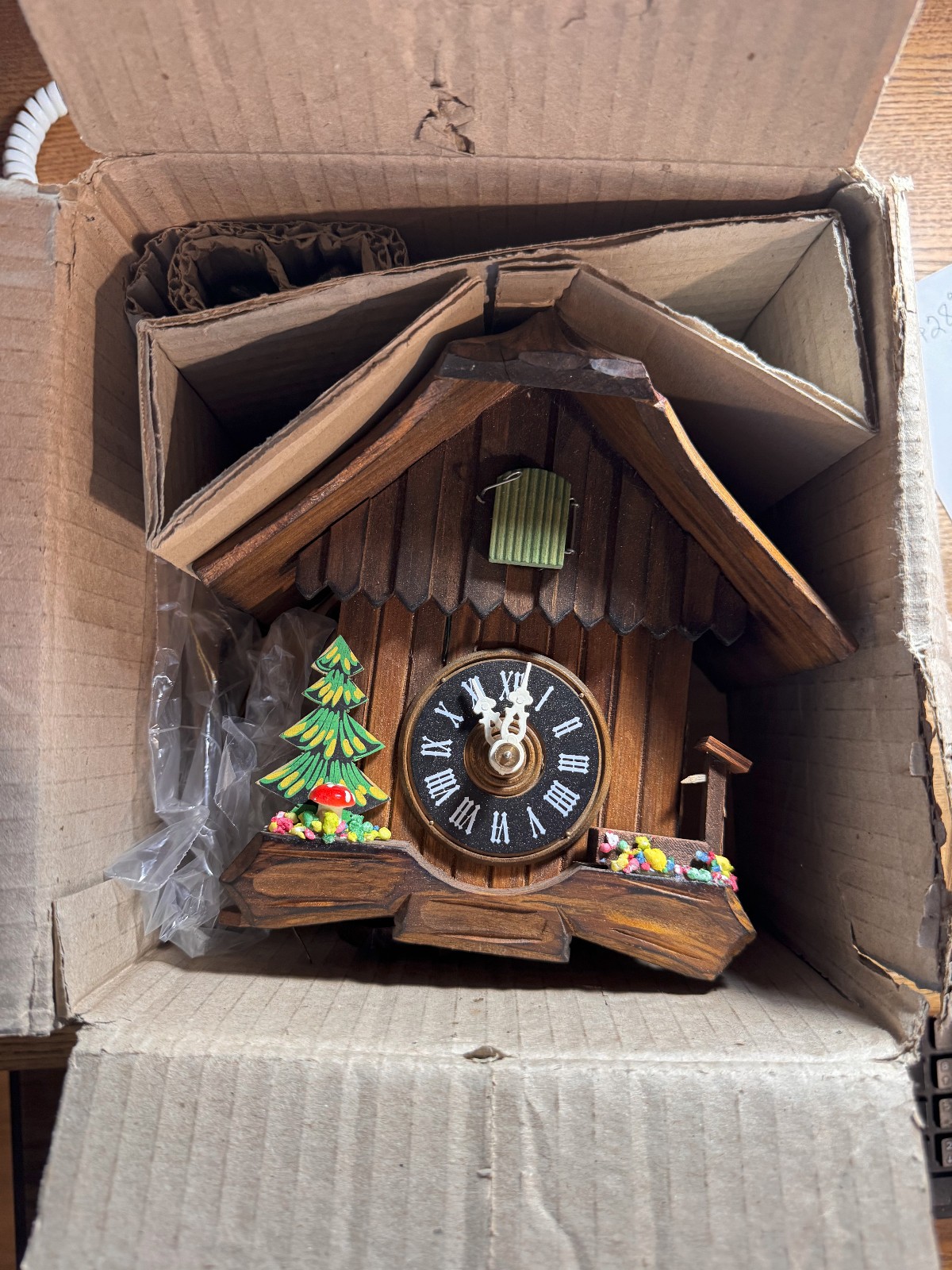 Schwarzwalder Original  Black Forest  Cuckoo Clock From Germany New In Box