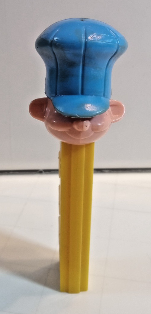 Vintage No Feet Pez Pal Engineer Conductor Yellow Stem VHTF