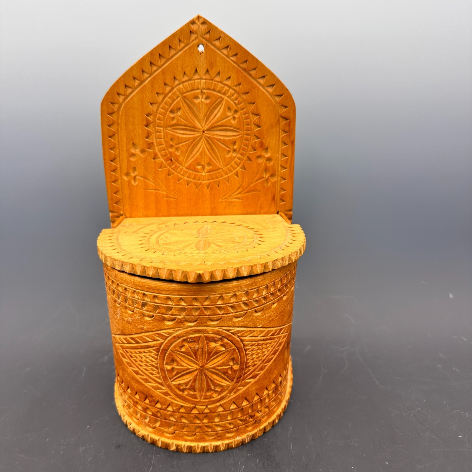 Vintage Wooden Wall Mount Hinged Lid Salt Box Folk Art Wood Hand Carved EUC