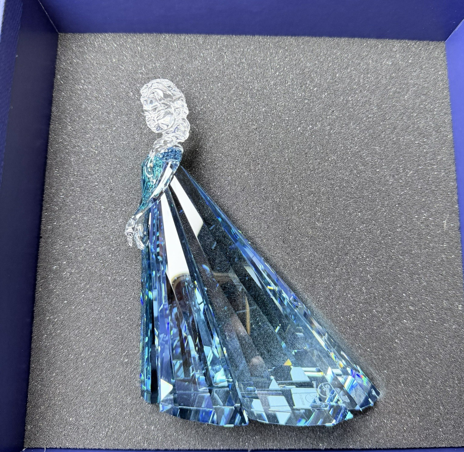 Swarovski Disney Frozen ELSA Limited Edition 2016 MIB #5135878