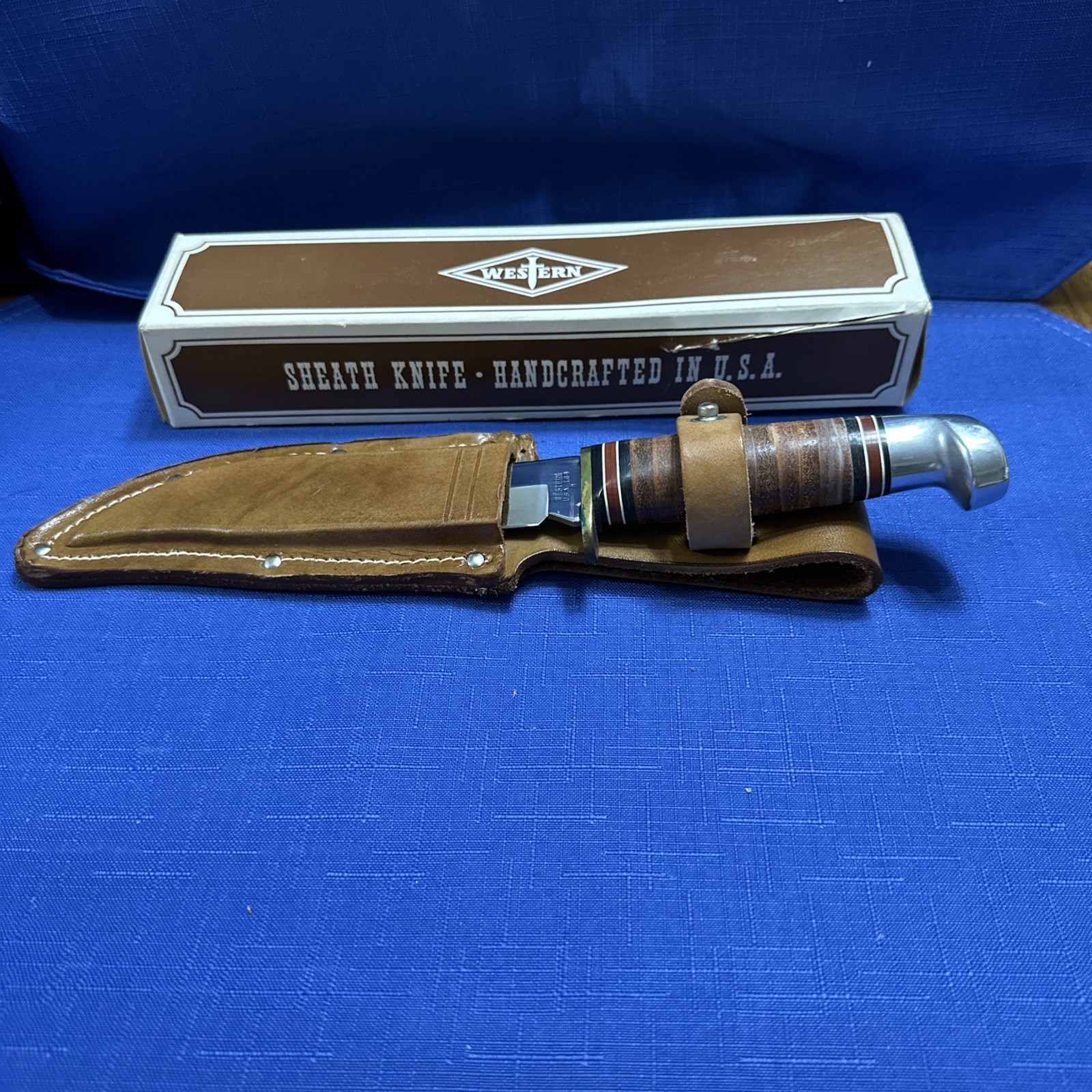 Vintage 1980 Western USA L66 Fixed Blade Hunting Knife Box Sheath Carbon Steel