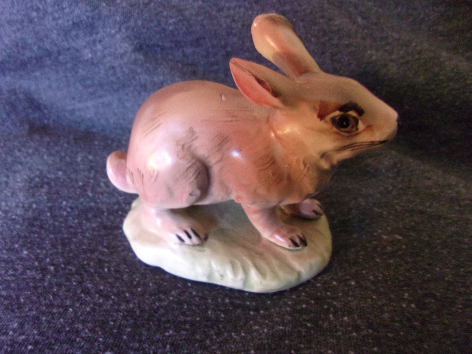 Vintage Cottontail Rabbit Bunny Figurine Made in Japan