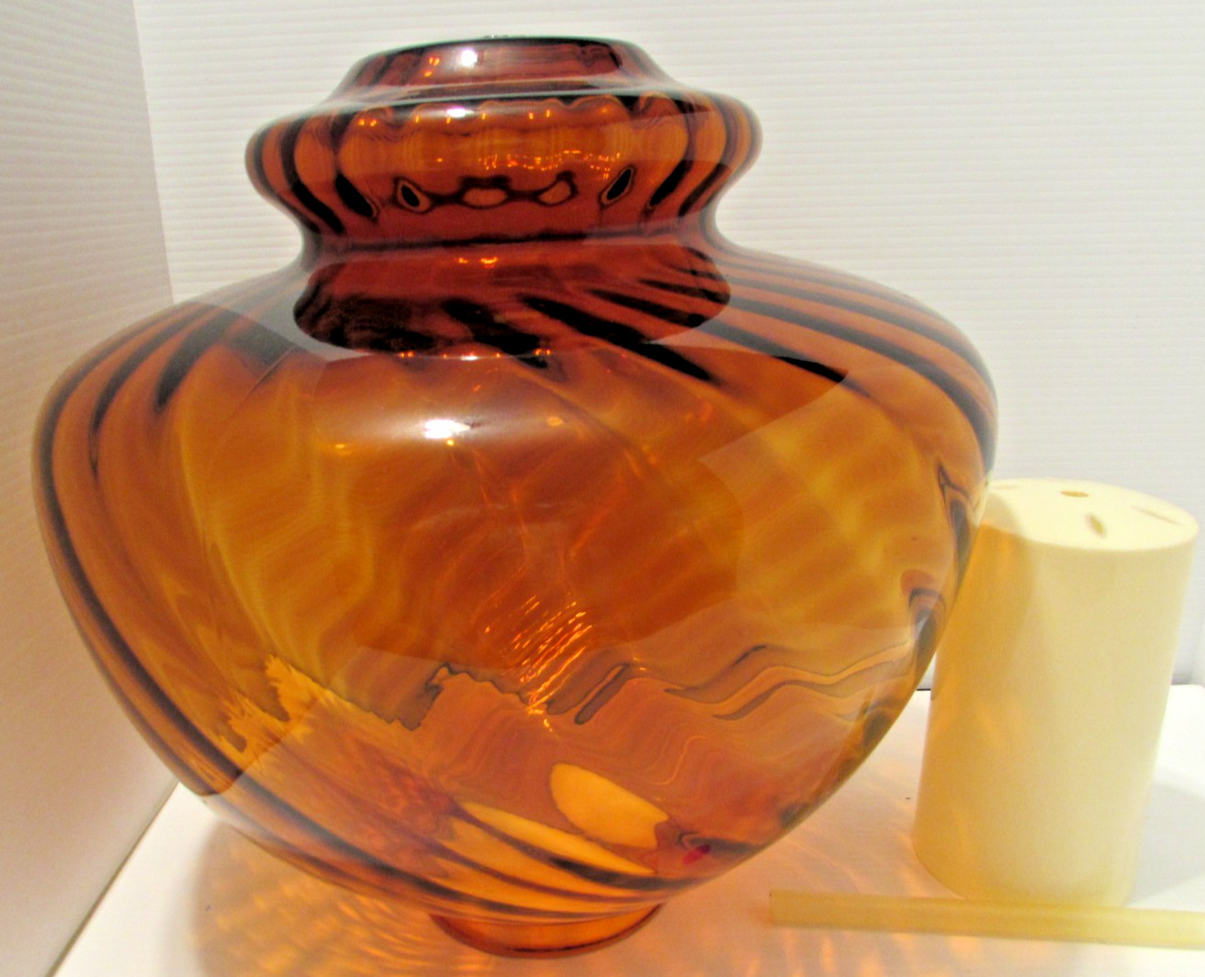 Vintage Mid Century Hollywood Regency Optical Amber Glass Globe Replacement 14\