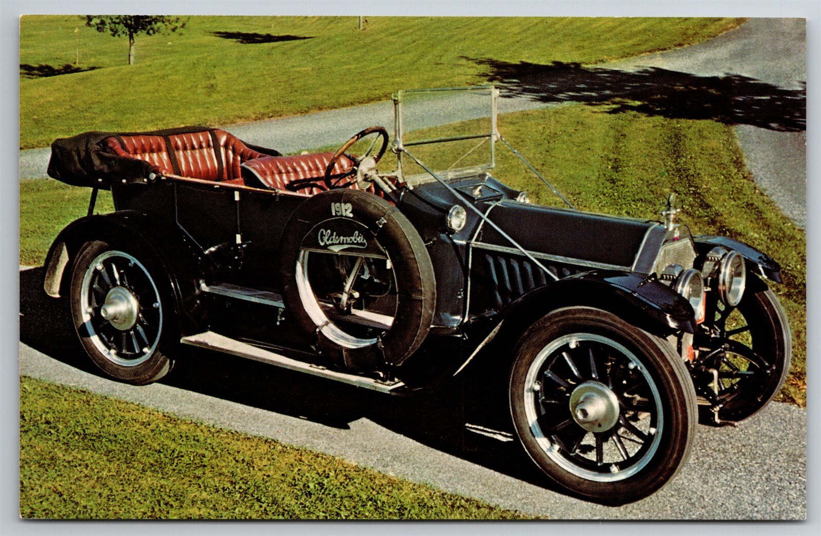 1912 Oldsmobile Autocrat Automobilorama Harrisburg PA Postcard L21 1912 Oldsmobile Autocrat Automobilorama Harrisburg PA Postcard L21