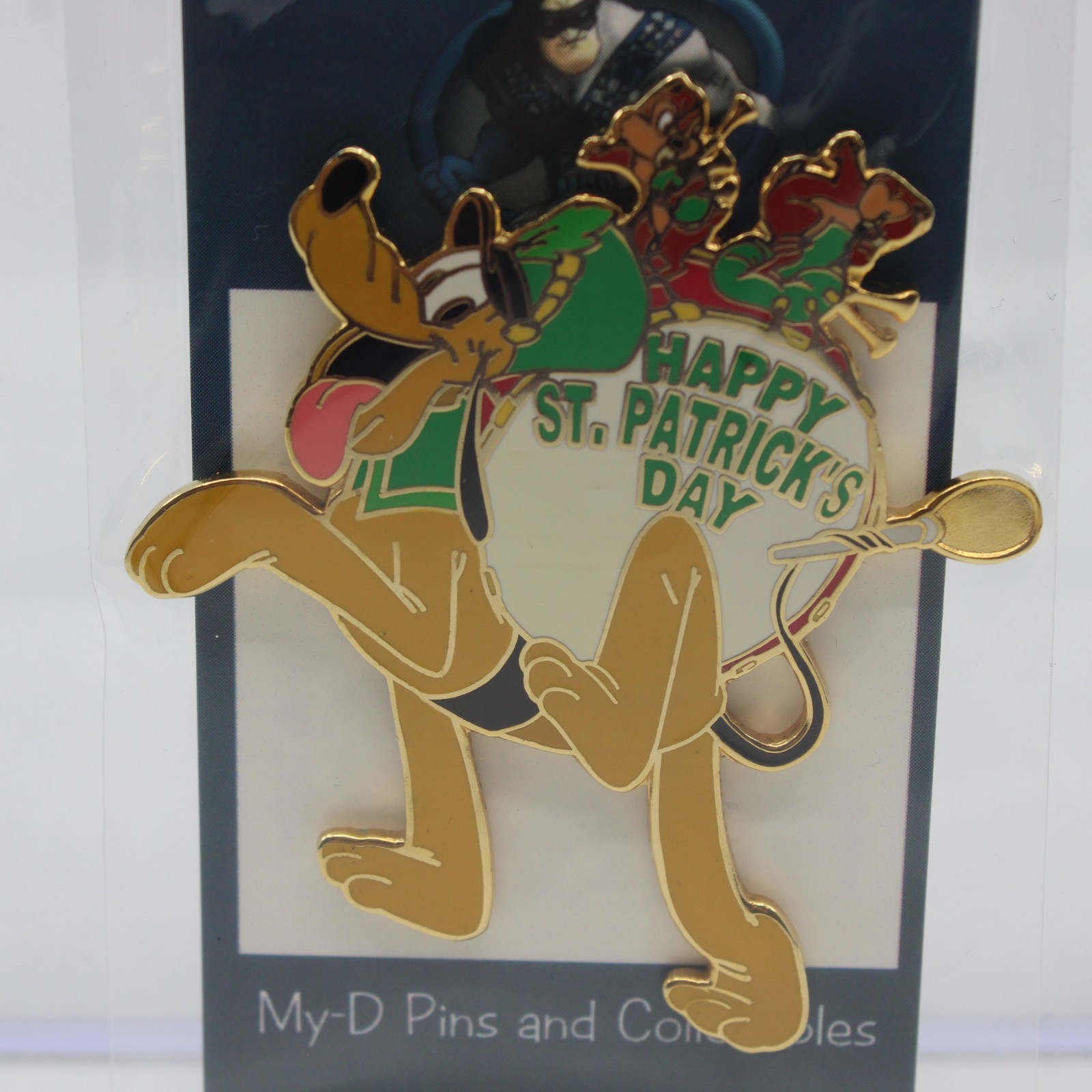 B1 Disney Auctions LE Pin Happy St. Patrick\'s Day Chip Dale with Pluto