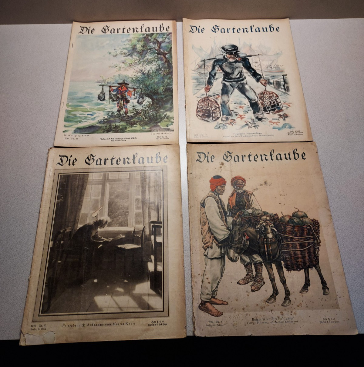 LOT OF (4) 1926 & 1930 BERLIN “DIE GARTENLAUBE” MAGAZINES WITH ADS