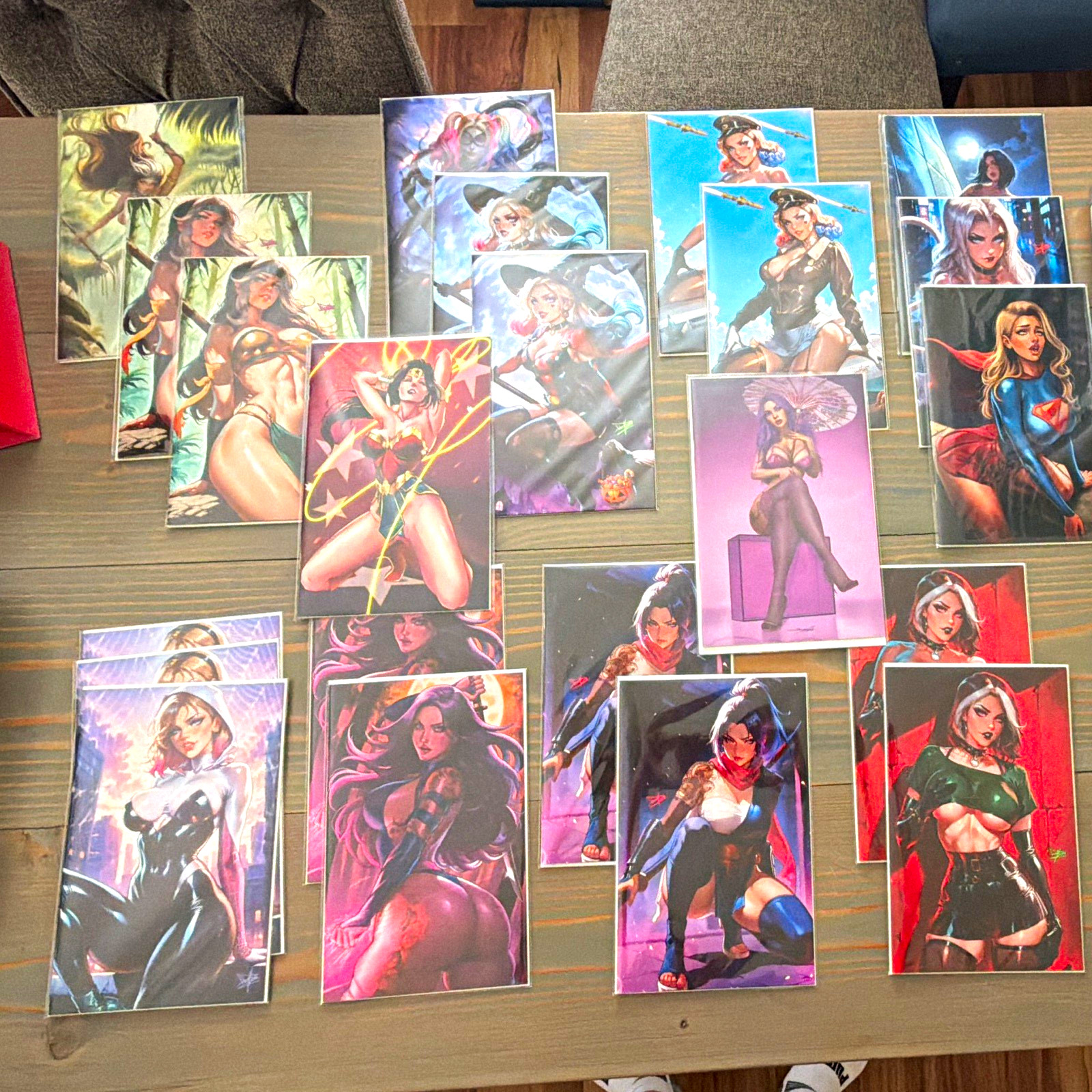 22 Naughty and nice comics. Psylocke, Rogue, Gwen, Harley, Etc..