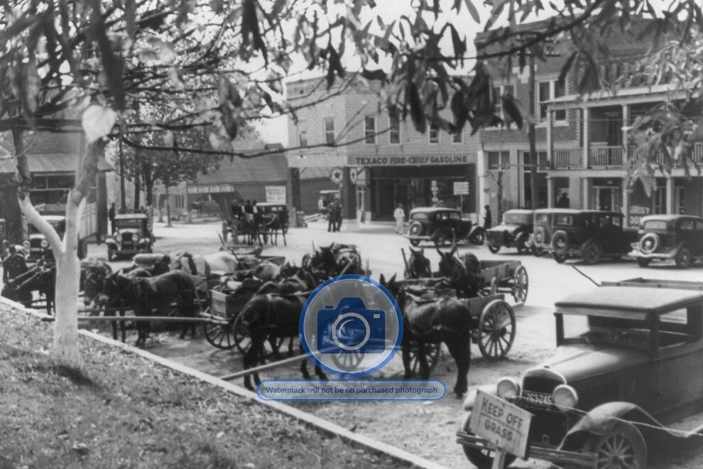 HISTORIC DOWNTOWN STREET SCENE CAMDEN TENNESSEE 1935 4X6 PHOTO