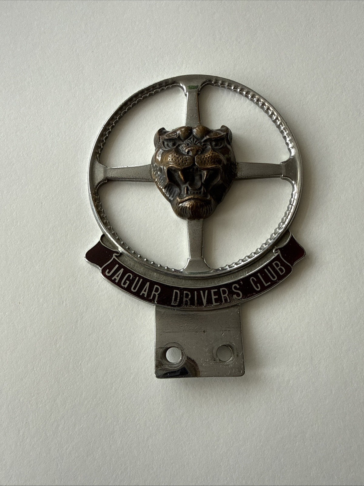 Badge Jaguar  automobile Jaguar Drivers Club British English member #1070