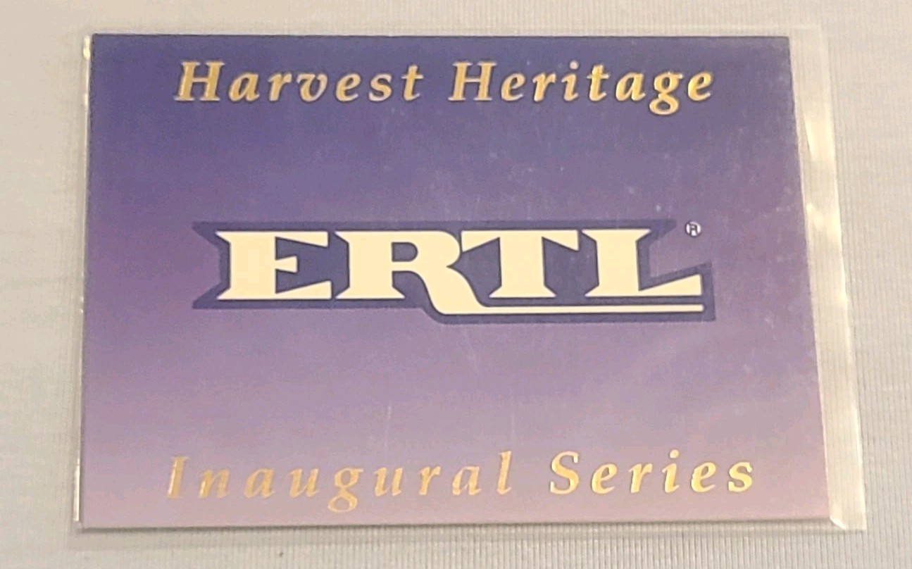 Harvest Heritage  1995 Ertl Case Gold Checklist Tractor Gold
