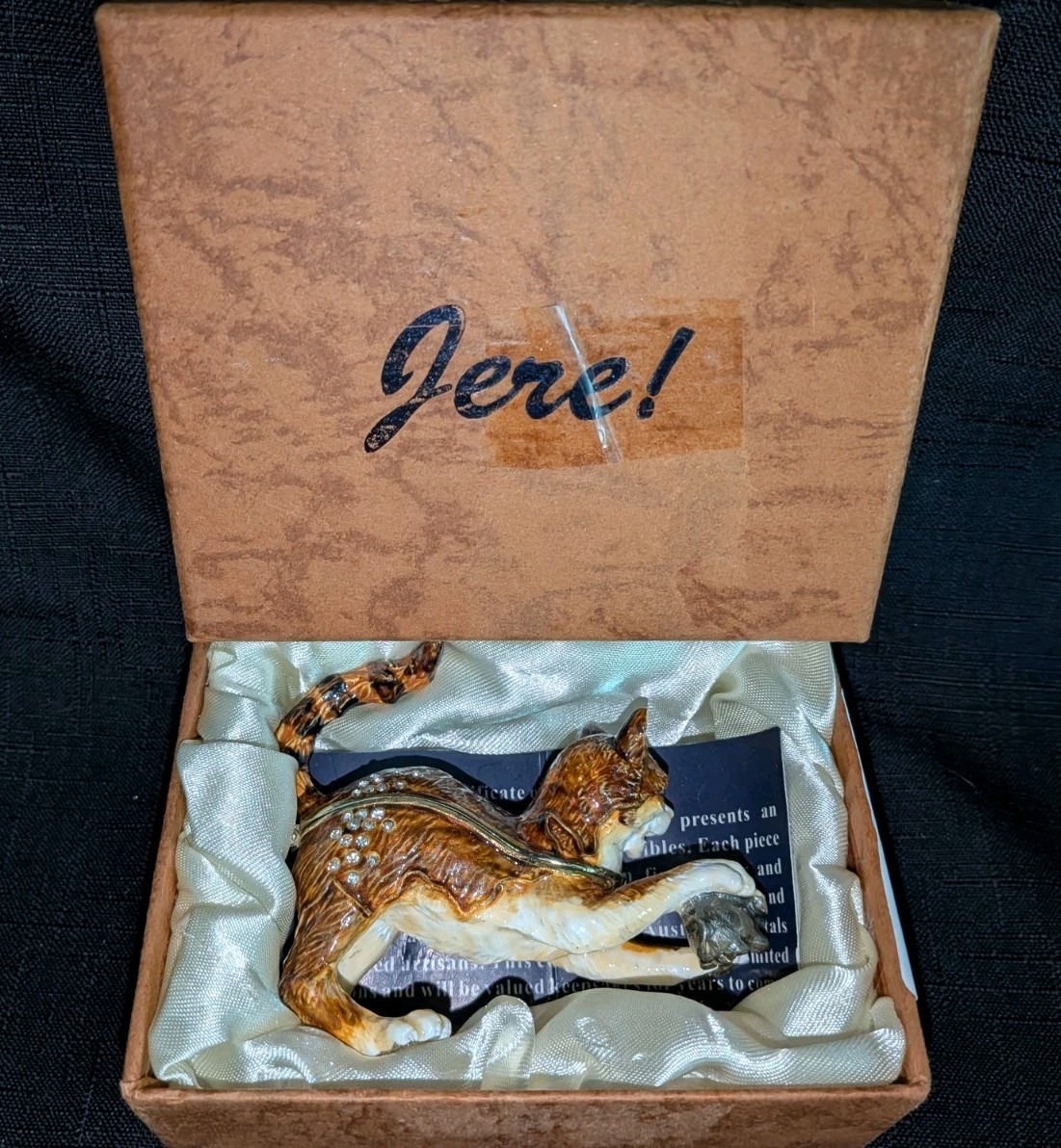 CAT & MOUSE JERE NOBILITY BEJEWELED HINGED BOX CAT WITH MOUSE IN ORIGINAL BOX CAT & MOUSE JERE NOBILITY BEJEWELED HINGED BOX CAT WITH MOUSE IN ORIGINAL BOX