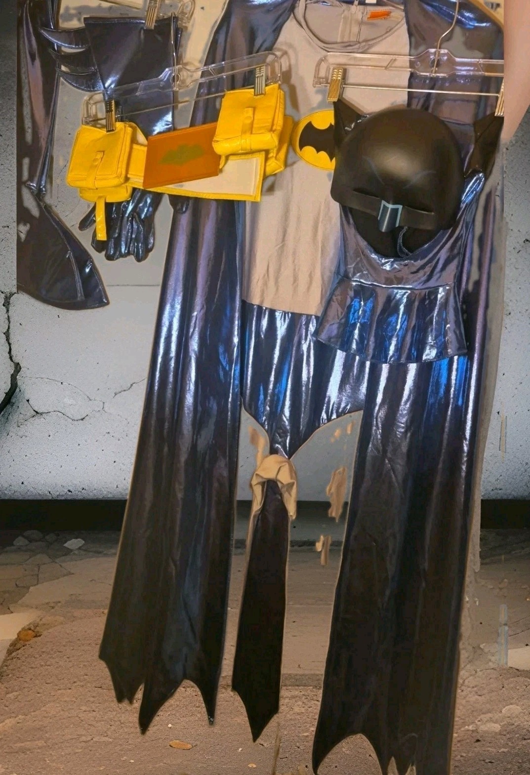 C. 1966 Batman Halloween 9 Pc Costume from Batman and Robin TV Series Large HTF