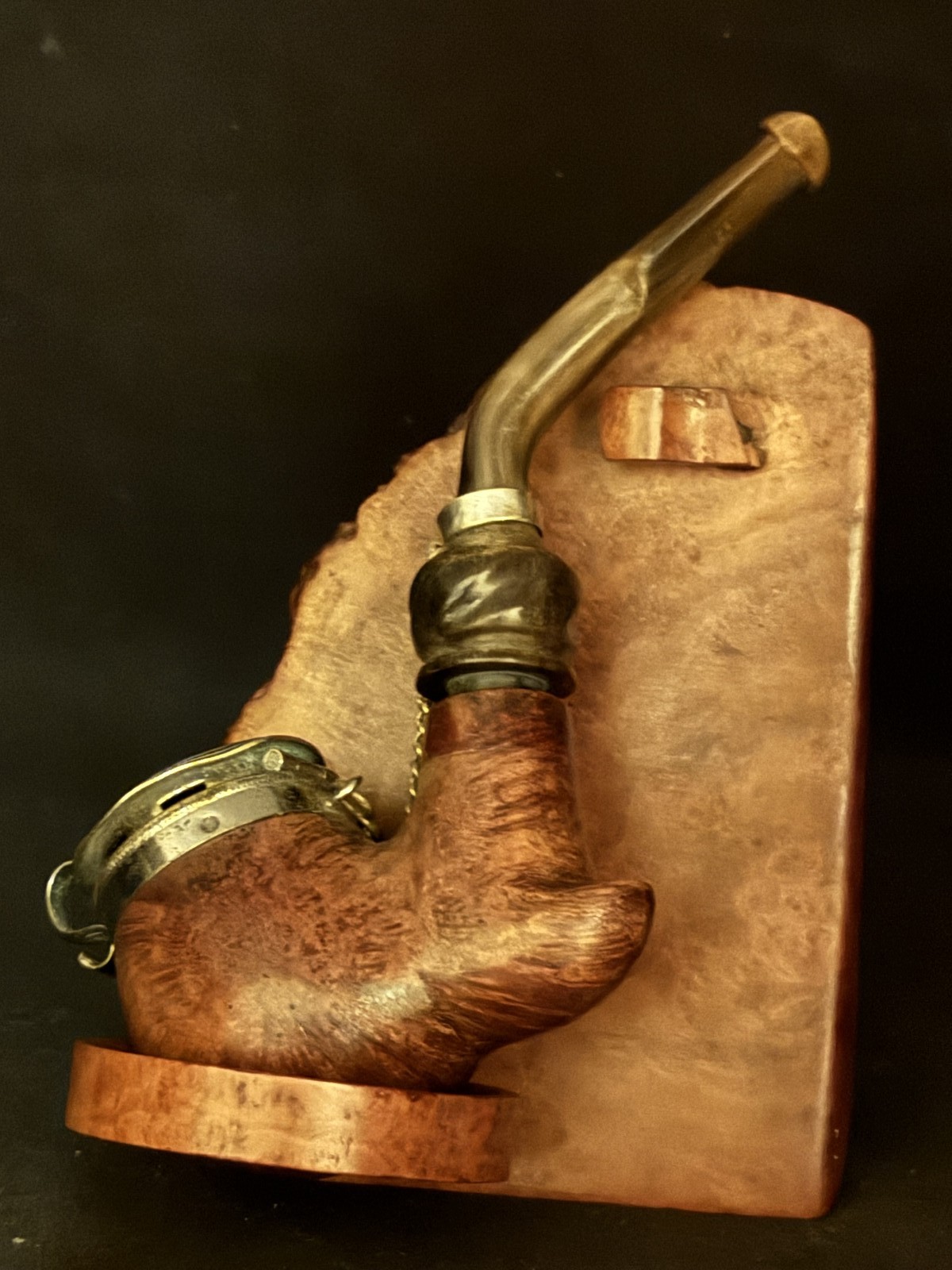Bruyere Garantie Smooth Bent Pipe, Germany, Metal Windcap, Bakelite Stem